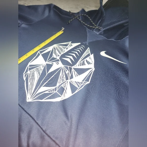 Nike Men's Blue Hoodie with Geometric Design - Picture 4 of 4